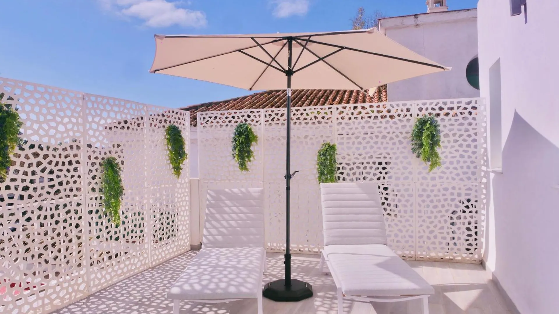 Myra Apart-Hotel Marbella 3*,